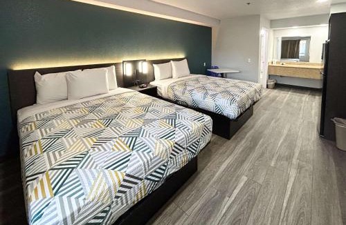 Pumpkin Center Hotel | Studio 6 Bakersfield, CA South