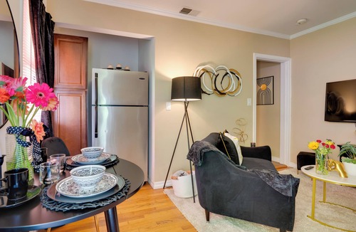 View Park-Windsor Hills Apartment | Studio w/Hot Tub Access, 4 Mi to SoFi Stadium