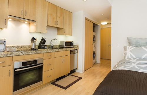Civic Center Condo | Studio with Rooftop Deck!