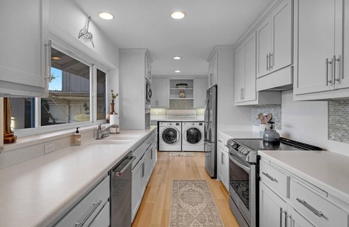 Leucadia House | Stunning 4 BD Beach House Retreat w/Ocean Views