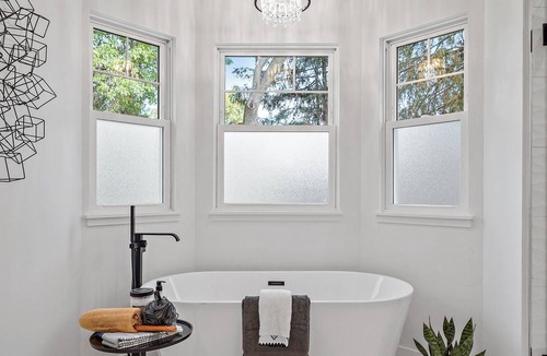 Pleasant Hill House | Stunning new 3,800 sq ft home, close to restaurant's and shops