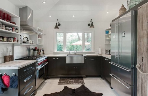 Eldridge House | Stunning Pool Property Minutes to Downtown Sonoma