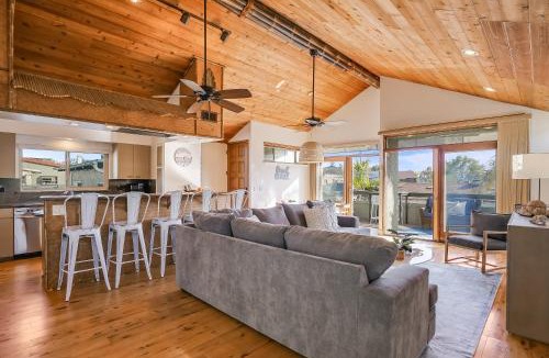 South Mission Beach House | Stunning South Mission Beach Home - AC, Private Patio, Grill and Garage!
