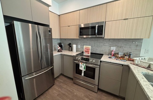 Koreatown Hotel | Stylish 2-Bedroom Deluxe Apart-Hotel in the Heart of Koreatown