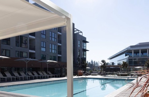 Mountain View Condo | Stylish Avelle 1BR Condo – Outdoor Pool and Hot Tub