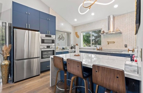 Fremont Apartment | Stylish & Modern Private Getaway in Fremont!