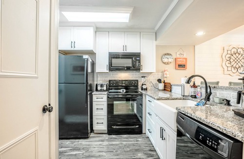Panama City Beach Villa | ⛱️ Sun-drenched Sand Dollar Villa | ground floor, easy walk to beach and dining