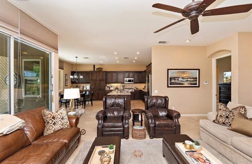 Indio House | 🌟Sun-Kissed Oasis, Entertainers Dream on the Golf Course⛳ w/Private Pool 💦