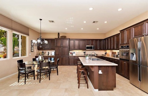 Indio House | 🌟Sun-Kissed Oasis, Entertainers Dream on the Golf Course⛳ w/Private Pool 💦