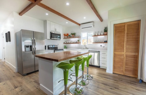 Burbank House | Sunrise House, Los Angeles, Private guest house