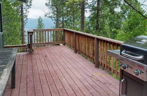 Yosemite West House | Sunset Retreat NEW LISTING. Inside Yosemite PARK! Close to Half Dome, Ski Area