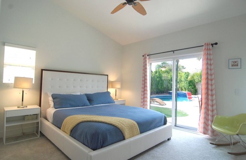 Vista Norte House | Sunsplashed, Fully Renovated Palm Springs Modern with Pool, Spa, Fire Pit