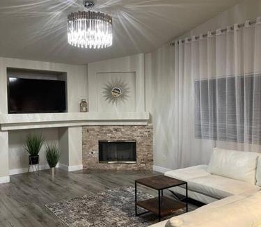 Antelope House | Sweet Holiday