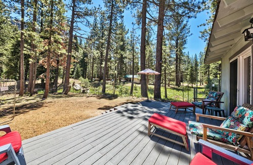 Christmas Valley Cabin | TAHOE RANCH, SUMMERTIME POOL, HOT TUB, ON RIVER, 3BD, 2 BA, FAMILY & DOG OK WALK