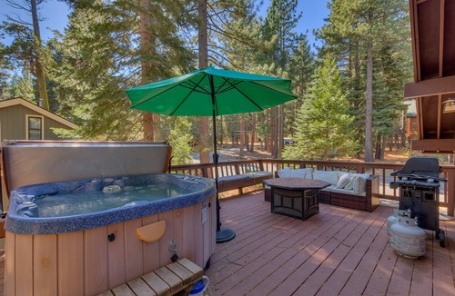 Sunnyside House | Tahoe Woods - Tahoe Park Beach Access w/Private Hot Tub Dogs OK