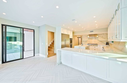 The Flats Villa | The Beverly Hills Estate & Tennis Court