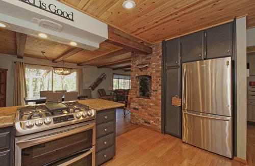 Shingletown Cabin | The Cabin Viola