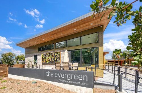 Corte Madera Hotel | The Evergreen