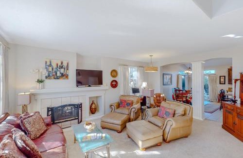 Santa Rosa House | The Grape Escape