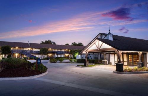 Solvang Hotel | The Hadsten Solvang, Tapestry Collection by Hilton