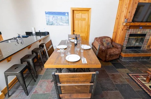 Kirkwood Condo | The Meadows-Large 2 Bdrm Family Condo in Kirkwood