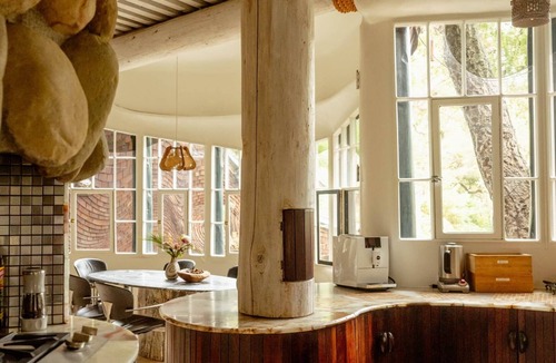 Mission Canyon House | The Santa Barbara Whale House