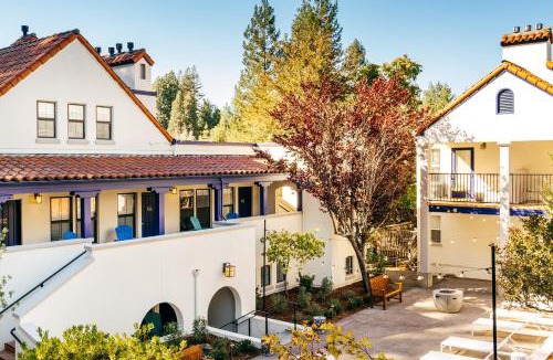Guerneville Hotel | The Stavrand