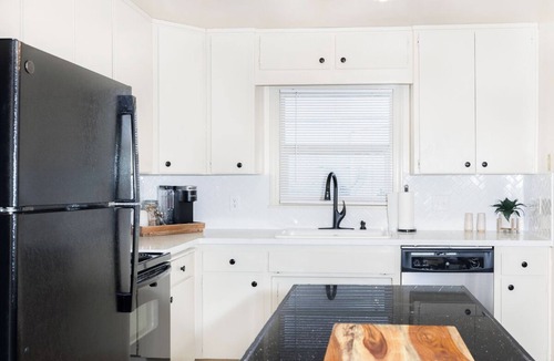 Oroville House | The Vintage Nest, a peaceful retreat in the heart of Oroville, CA