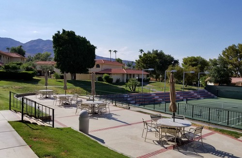Palm Desert House | The weather is here, why aren't you? Tennis/Pickleball community, pool/spa