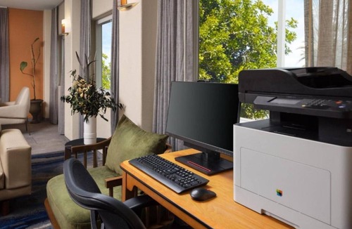 San Carlos House | This San Carlos offers free parking for all guests!