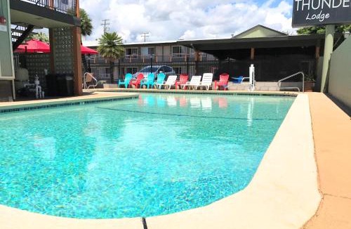 Downtown Hotel | Thunderbird Lodge