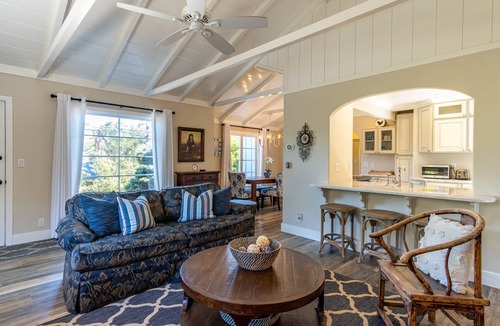Northeast Carmel Cottage | Tick-Tock Cottage
