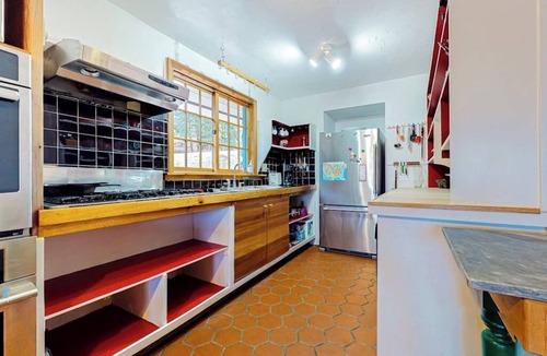 Pittsfield House | Tranquil house w/apartment, mountain views, pond, bbq, patio, wifi