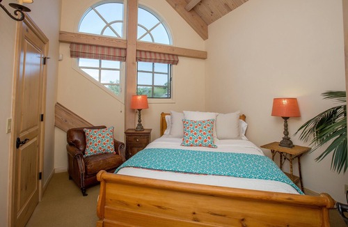 Lompoc House | Turner Vineyard - A Wine Retreat in the Santa Rita Hills