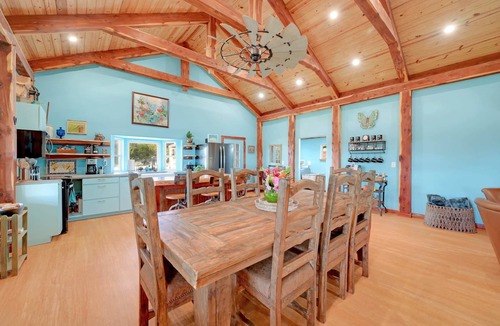 Wimberley House | Turquoise Treasure @ Hideaway Oaks - 3 Bedroom all en-suites