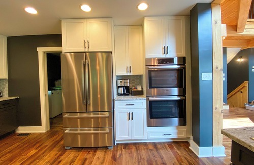 Fairview House | Twin Timbers at the Falls | 2 Luxury Homes, Exclusive Pool, 13BR Retreat