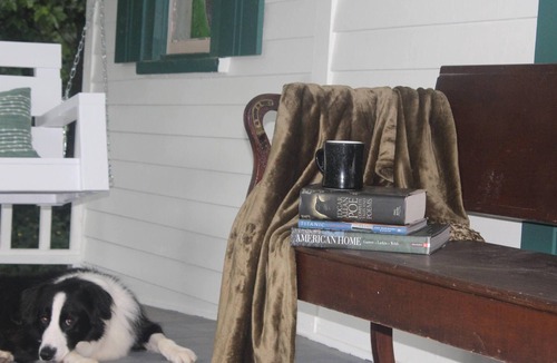 Maggie Valley House | Unique Alternative to Cabins. 1912 History with Today's Technology. 2nd Pet Free