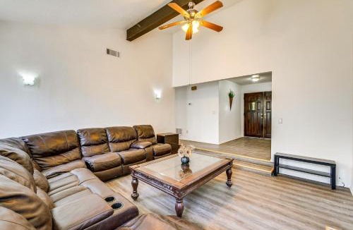 Stockton House | Updated Home in Suburbs - 10 Mi to Dtwn Stockton!