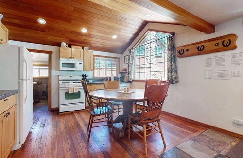 South Lake Tahoe House | Updated Tahoe Home with Hot Tub On Bus Route to Stateline & Skiing