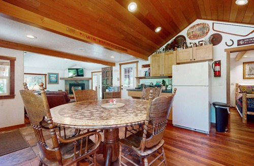 South Lake Tahoe House | Updated Tahoe Home with Hot Tub On Bus Route to Stateline & Skiing