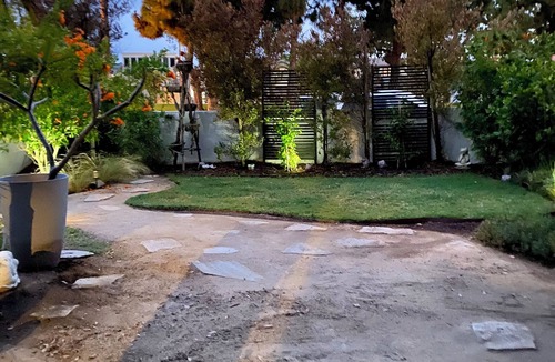 Old Towne House | Upscale, Family Friendly Coastal Retreat. 2 Blocks from So Cal’s, Seal Beach