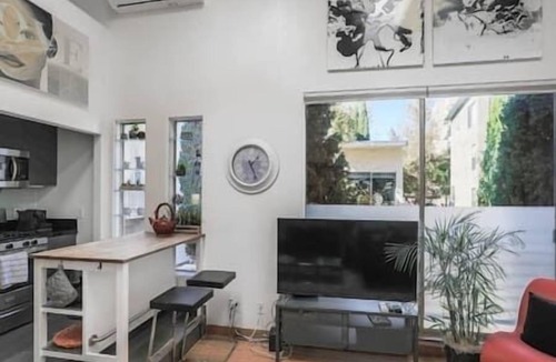 Little Italy Apartment | Urban Little Italy Loft: Walkable Foodie Paradise w/Parking, Near SD Attractions