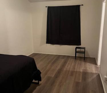Van Nuys Hostel | Van Nuys Homes for the Soul