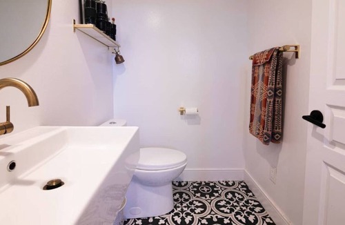 Marina Peninsula House | Venice Beach Home w/ 20 ft Ceiling, Rooftop Deck & 1 Block from Beach!