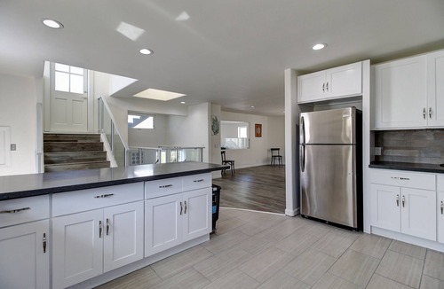 Ventura House | Ventura Beach House with Ocean View