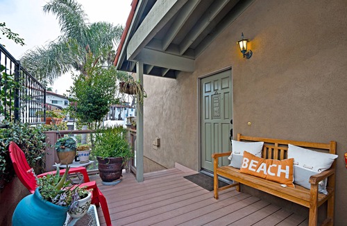 San Clemente Condo | Very Close Walk to Pier and Beach Access