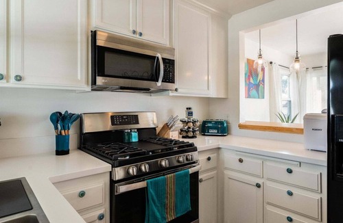 Avila Beach House | Vibrant Casita in Avila Beach: An Unforgettable Escape into the Beauty of Central Coast