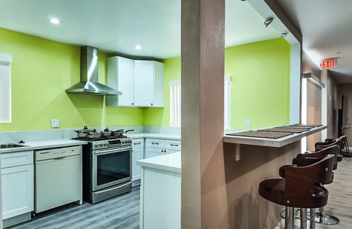 Park Mesa Heights Apartment | @ View Suite with private entrance, Lounge and sofa bed and bar.