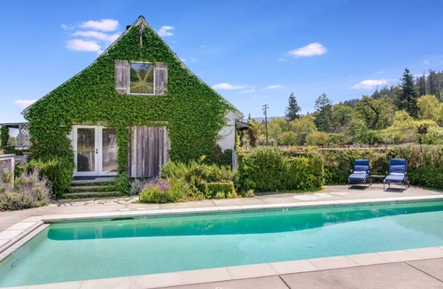 Calistoga Villa | Villa ∙ 2 bedrooms ∙ 4 guests