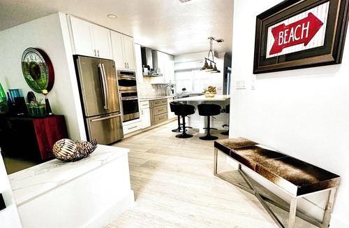 Bonita Springs House | ✨ Villa Riverpearl, Modern Waterfront Luxury with Private Pool & Kayaks